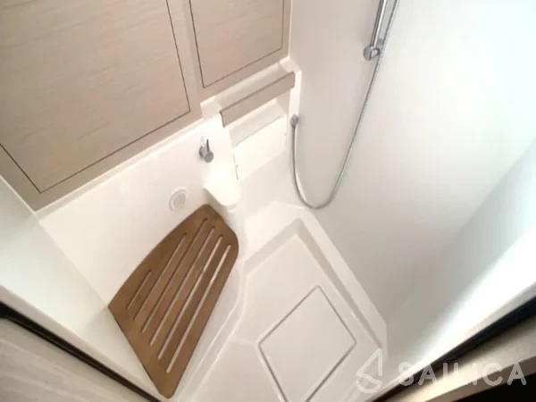 Oceanis 51.1 - Yacht Charter Sailica