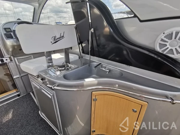 Mirakul 30 - Yacht Charter Sailica