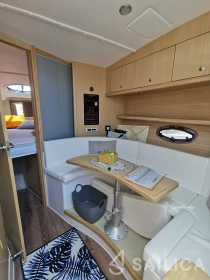 Mirakul 30 - Yacht Charter Sailica