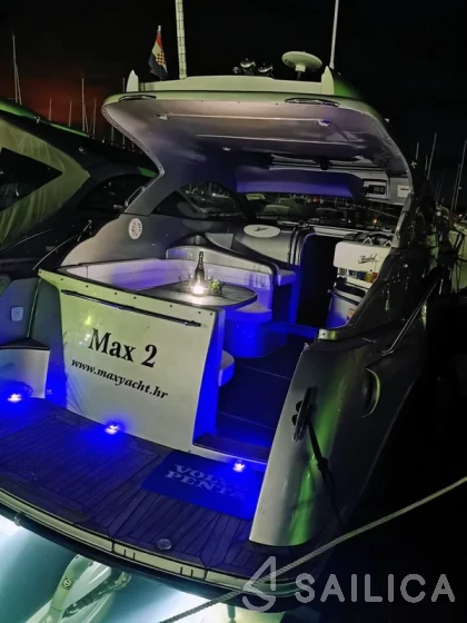 Mirakul 30 - Yacht Charter Sailica