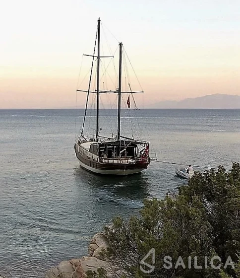 Gulet - Yacht Charter Sailica
