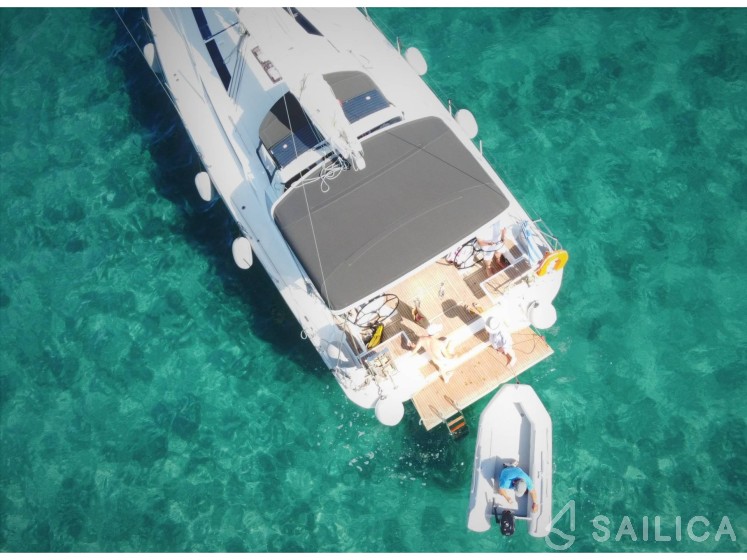 Oceanis 51.1 - Yacht Charter Sailica