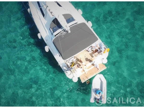 Oceanis 51.1 - Yacht Charter Sailica