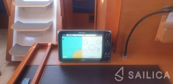 Sun Odyssey 519 - Yacht Charter Sailica