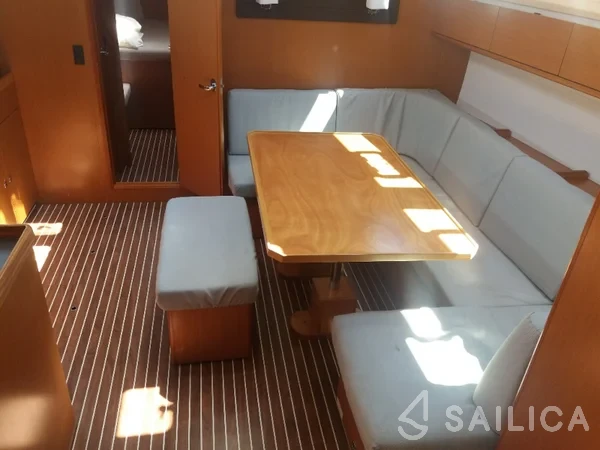 Bavaria 46 Cruiser - Yacht Charter Sailica