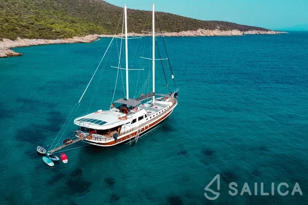 Gulet - Yacht Charter Sailica