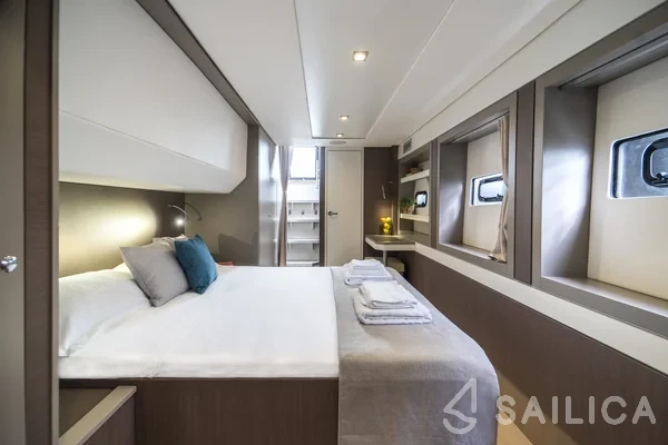 Bali 5.4. - Yacht Charter Sailica