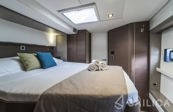 Bali 5.4. - Yacht Charter Sailica