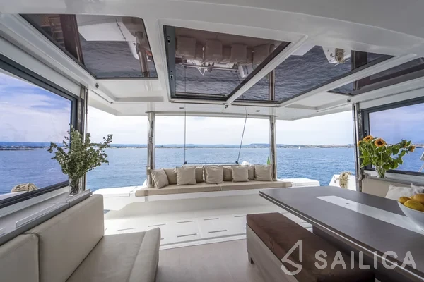 Bali 5.4. - Yacht Charter Sailica