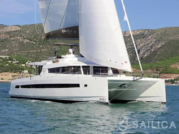 Bali 5.4. - Yacht Charter Sailica