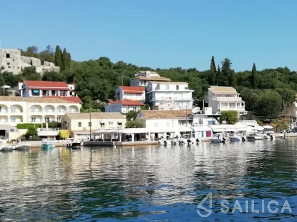 Sun Odyssey 39 DS - Yacht Charter Sailica