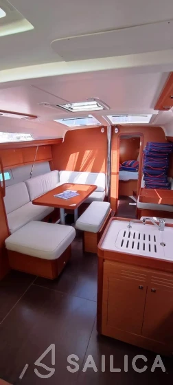 Dufour 412 GL - Yacht Charter Sailica