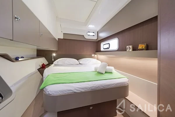 Bali Catspace - Yacht Charter Sailica