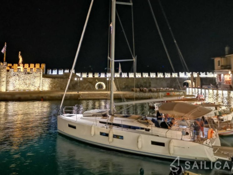 Sun Odyssey 440 - Yacht Charter Sailica