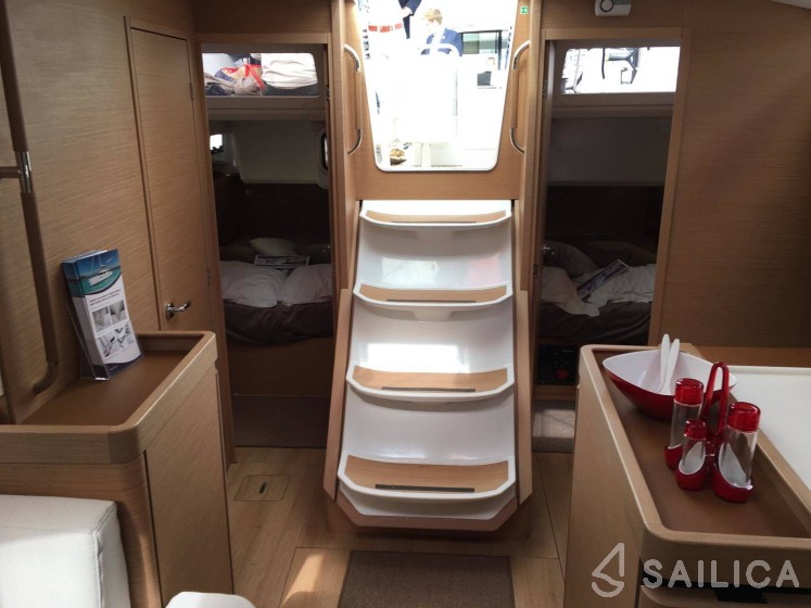 Sun Odyssey 440 - Yacht Charter Sailica