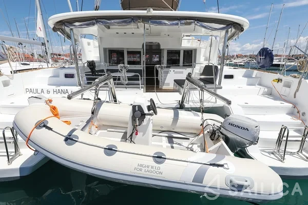 Lagoon 450 - Yacht Charter Sailica