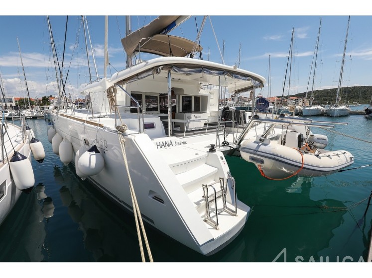 Lagoon 450 - Yacht Charter Sailica