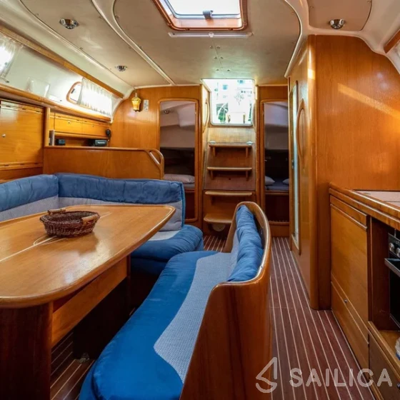 Bavaria 39 Cruiser - Yacht Charter Sailica