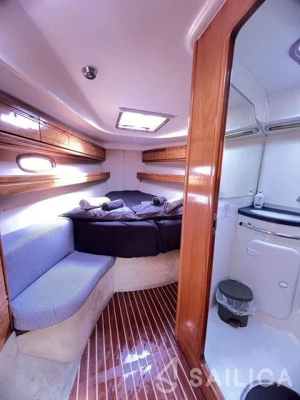 Bavaria 39 Cruiser - Yacht Charter Sailica