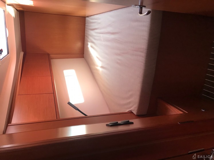 Bavaria C45 - Yacht Charter Sailica