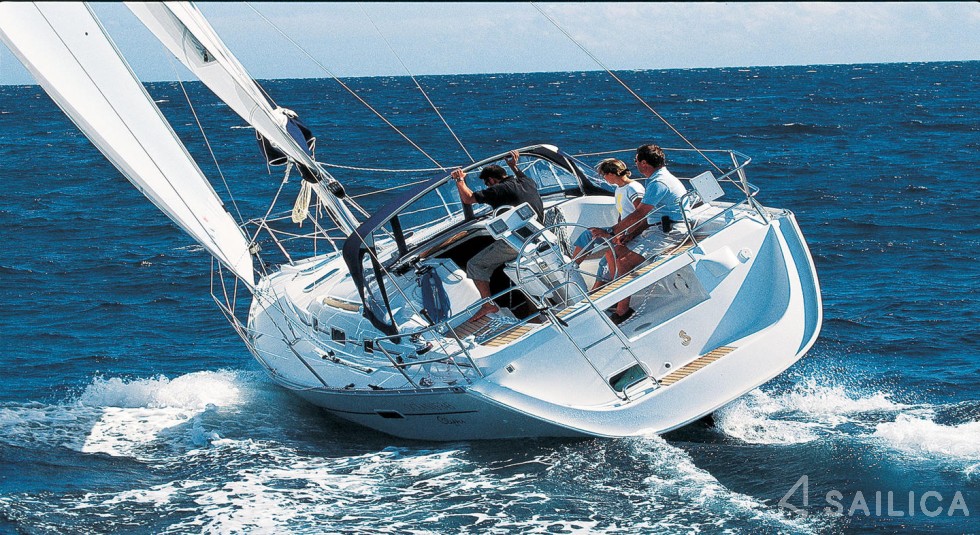 Oceanis 343 - Yacht Charter Sailica