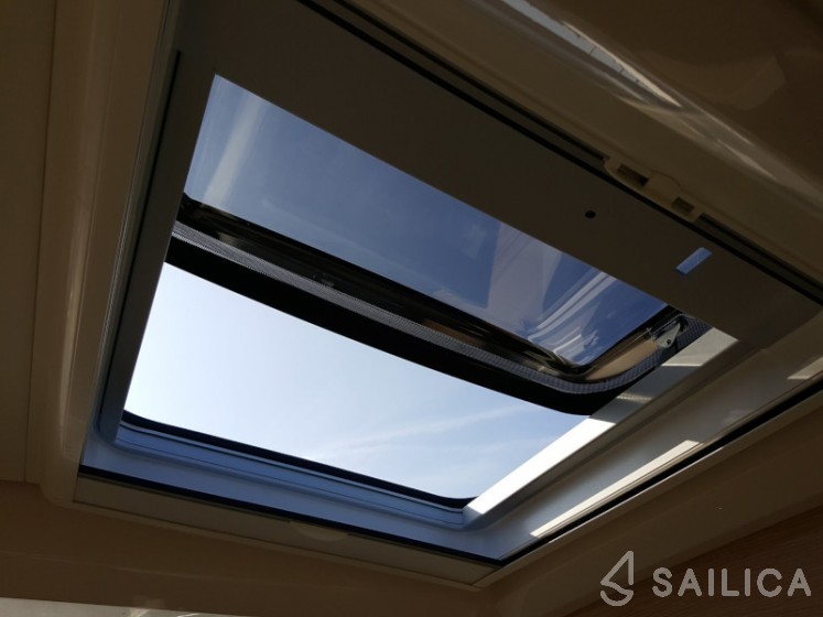 Greenline 39 - Yacht Charter Sailica