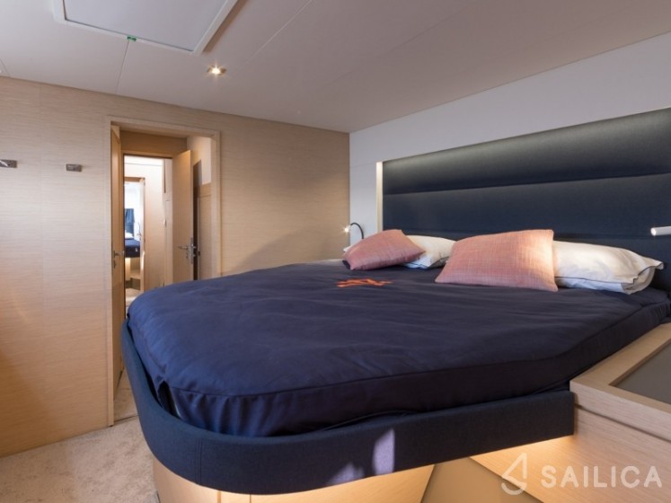 Saona 47 - Yacht Charter Sailica