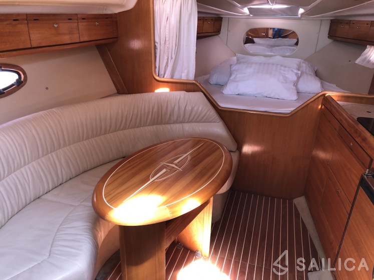 Bavaria 32 Sport - Yacht Charter Sailica
