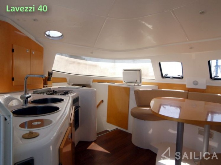 Lavezzi 40 - Photo #7 Lavezzi 40 - Yacht Charter Sailica