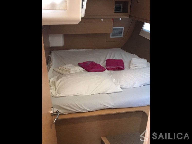 Dufour 560 Grand Large - Yacht Charter Sailica