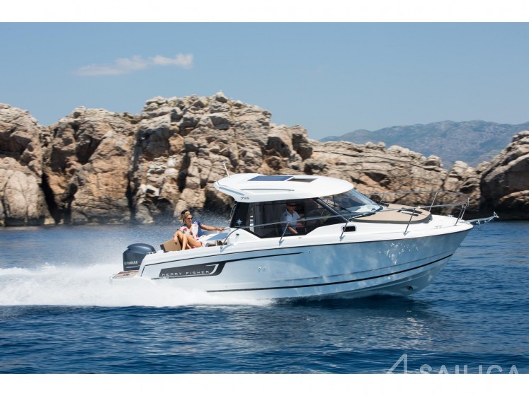 Merry Fisher 795 - Yacht Charter Sailica
