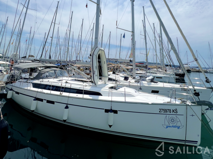 Bavaria 46 Cruiser - Yacht Charter Sailica