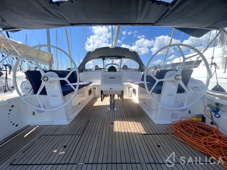 Bavaria 46 Cruiser - Yacht Charter Sailica