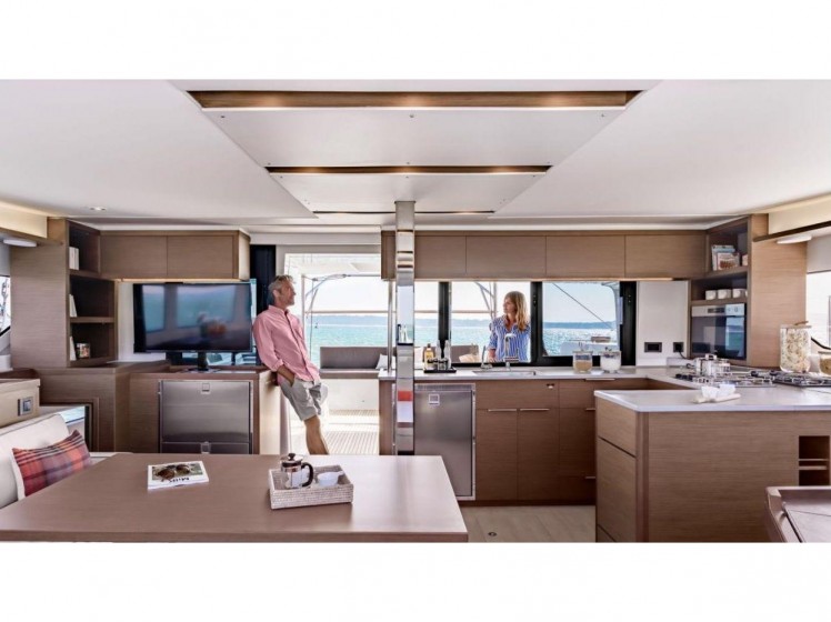 Lagoon 46 - 4 + 2 cab. - Yacht Charter Sailica