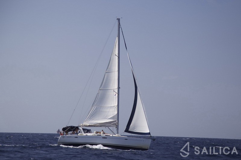 Oceanis 50 Family - Yacht Charter Sailica