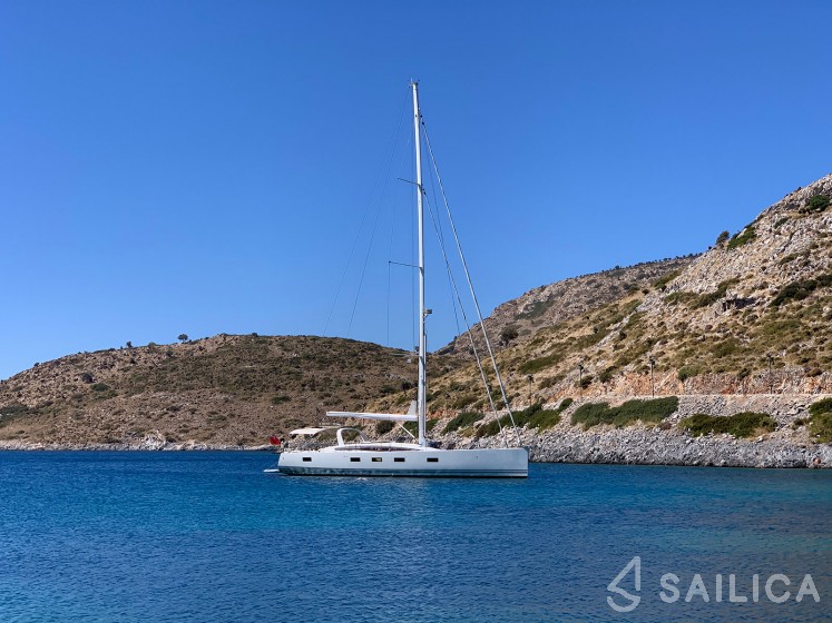 Jeanneau 64 - Yacht Charter Sailica