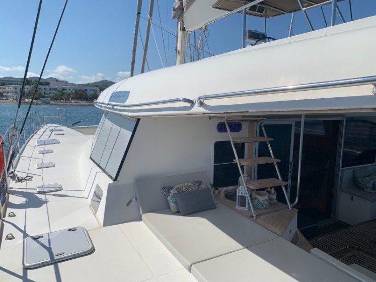 Sunreef 62 - Yacht Charter Sailica