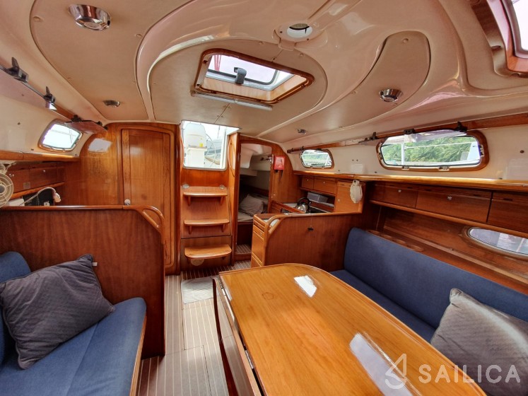 Bavaria 33 - Yacht Charter Sailica