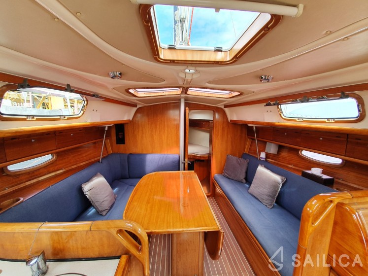 Bavaria 33 - Yacht Charter Sailica