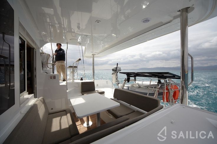 Lagoon 39 - Yacht Charter Sailica