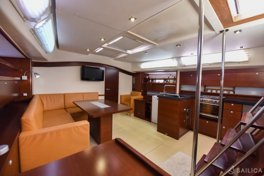 Hanse 540e - Yacht Charter Sailica
