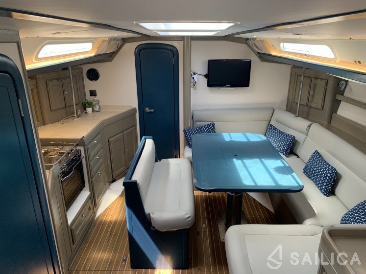 Dufour 41 - Yacht Charter Sailica