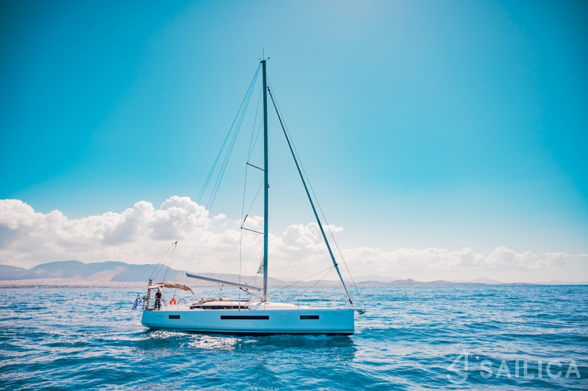 Sun Odyssey 490 - Yacht Charter Sailica