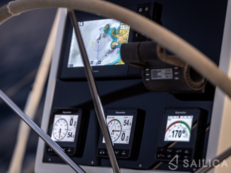 Hanse 630e - Yacht Charter Sailica