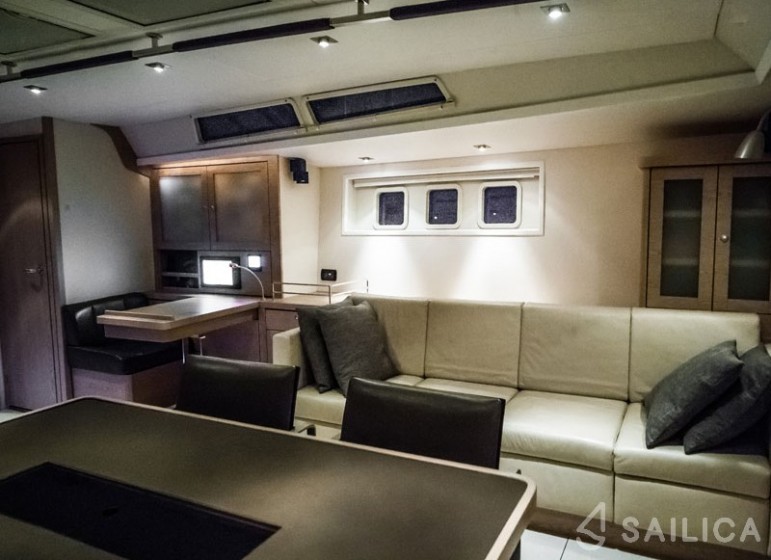 Hanse 630e - Yacht Charter Sailica