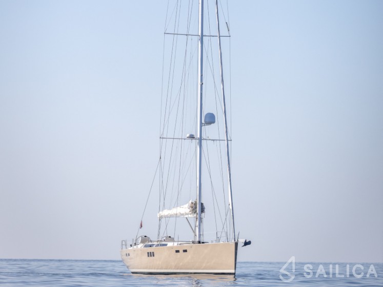 Hanse 630e - Yacht Charter Sailica