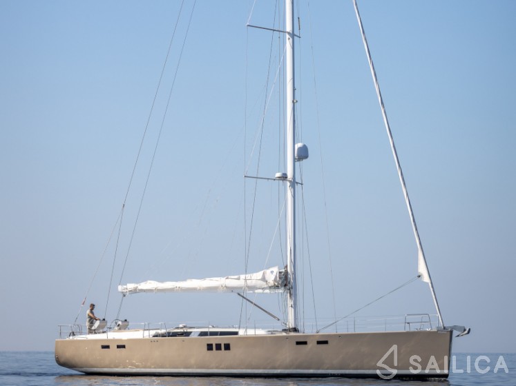 Hanse 630e - Yacht Charter Sailica