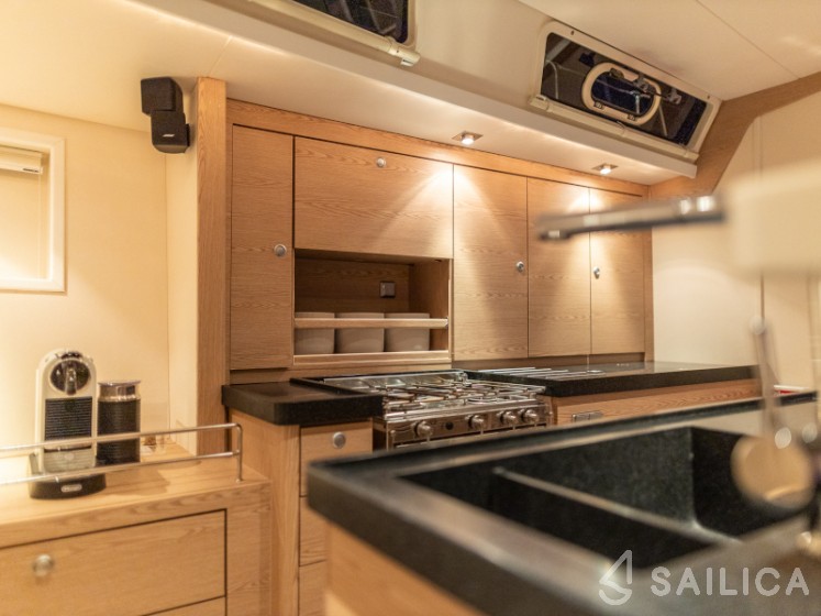 Hanse 630e - Yacht Charter Sailica
