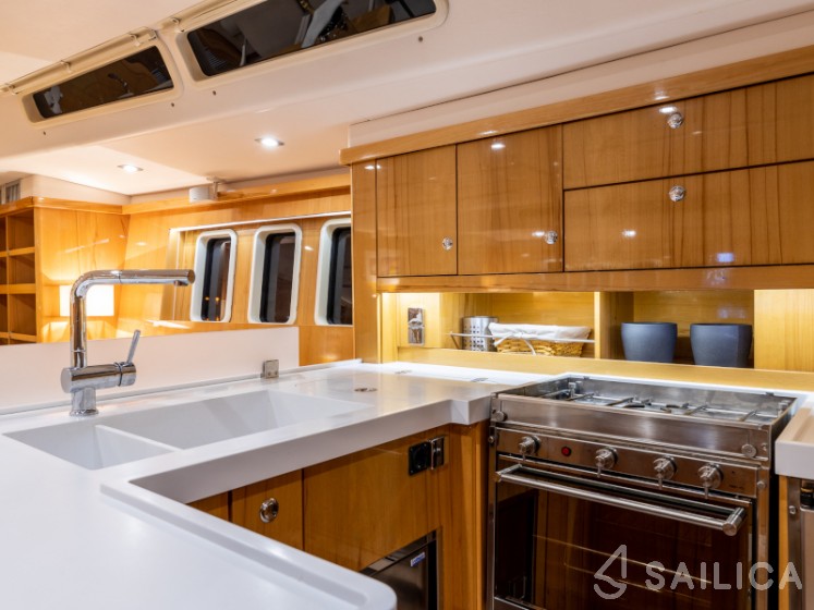 Hanse 630e - Yacht Charter Sailica