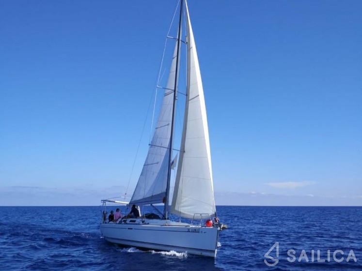 Dufour 44 - Yacht Charter Sailica